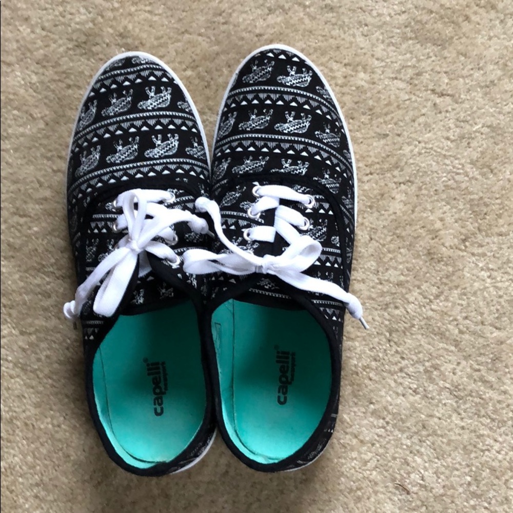 capelli newyork Elephant Print Sneakers Size 9